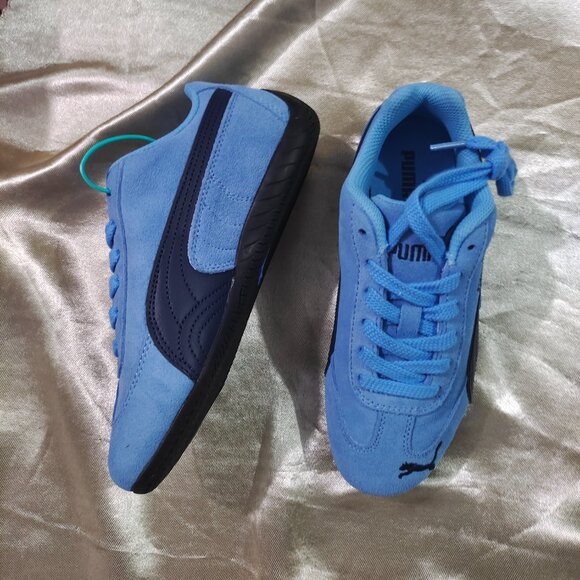 Puma Women's Blue Sneakers - Picture 6 of 7